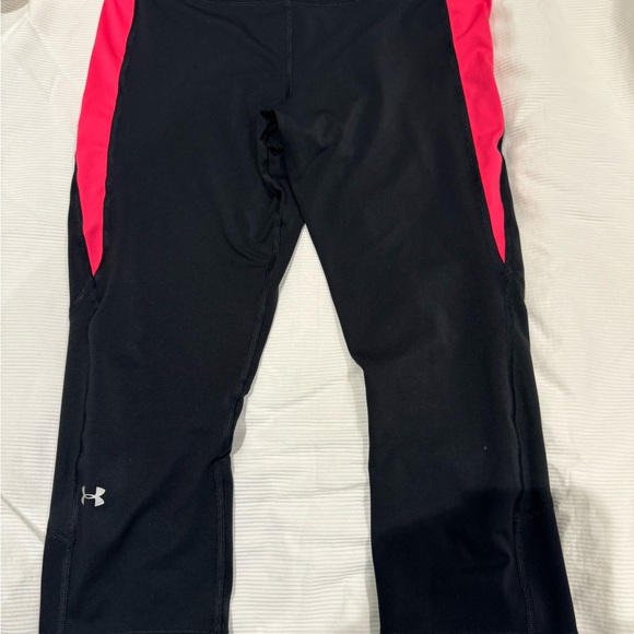 Under Armour woman’s 3/4 activewear tights - Picture 1 of 3